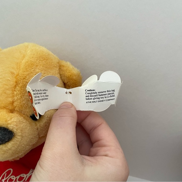 Vintage Winnie, the Pooh stuffed animal - Picture 3 of 9